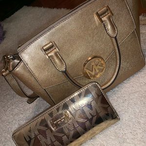 Michael Kors Purse and Walet